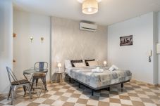 Apartamento en Granada - C) APCL-11