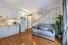 Apartamento en Granada - B) APM-4