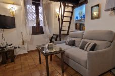 Apartamento en Granada - B2) APM-8